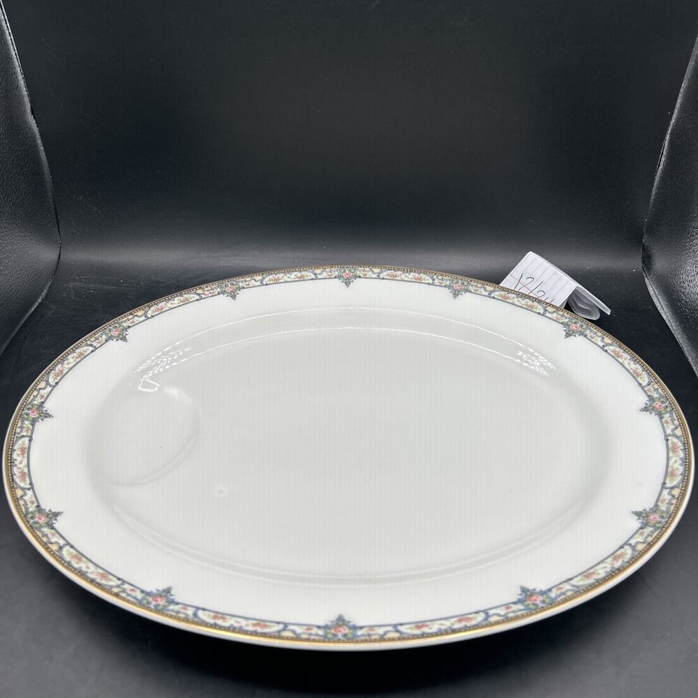 Theodore Haviland Limoges France Belfort 15" x 12" Meat Platter With Juice Well